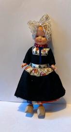 Traditioneel nederlandse folklore pop, Verzamelen, Poppen, Ophalen of Verzenden, Zo goed als nieuw, Pop