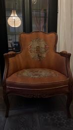 Brocante fauteuil, Antiek en Kunst, Antiek | Meubels | Stoelen en Banken, Ophalen of Verzenden