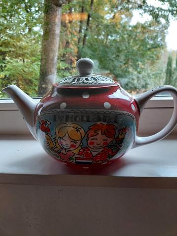 Blond Amsterdam I love Holland theepot NIEUW! beschikbaar voor biedingen