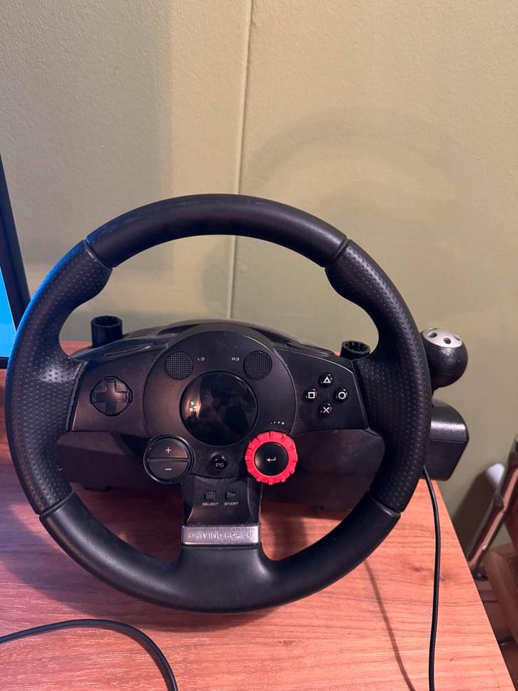 Logitech GT Driving Force Stuur + Pedalen, Spelcomputers en Games, Spelcomputers | Overige, Gebruikt, Ophalen