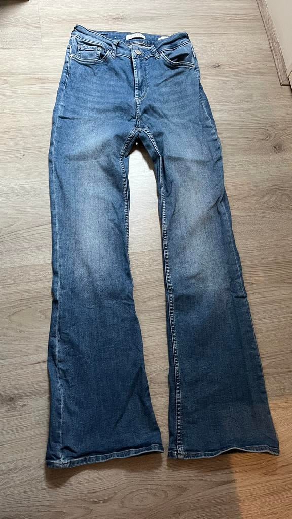 Costes flarebroek dames, Ophalen of Verzenden, Zo goed als nieuw, Blauw, W28 - W29 (confectie 36)