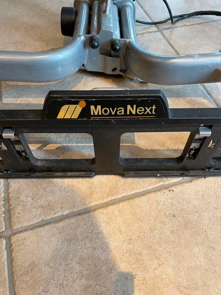 Fietsendrager merk Movanext, Auto diversen, Fietsendragers, Gebruikt, Trekhaakdrager, 2 fietsen, Elektrische fiets, Ophalen
