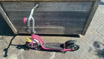 Puky roze step  beschikbaar voor biedingen