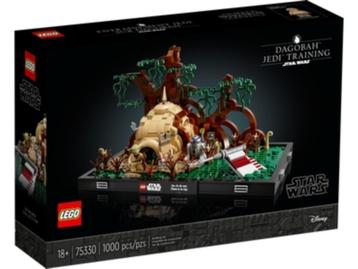 Nieuwe Lego Star Wars 75330 Jedi training op Dagobah diorama