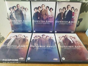 DOWNTON ABBEY - DE COMPLETE SERIE 1 - 6 + DE FINALE + KERST beschikbaar voor biedingen