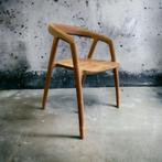 Massief houten stoel met armleuning (meerdere stuks), Ophalen