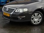 Volkswagen Passat Variant 1.4 TSI Highline EcoFuel PDC/STLVR, Voorwielaandrijving, Euro 5, Gebruikt, Beige