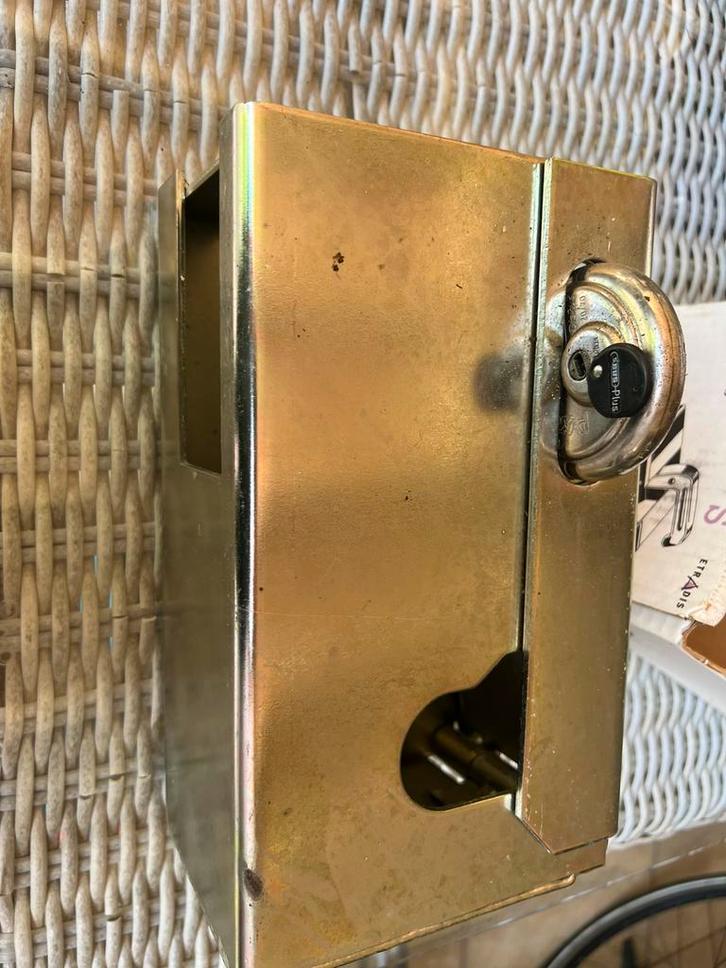 Extra lock slot voor aanhanger of caravan, Auto diversen, Aanhangwagen-onderdelen, Ophalen of Verzenden