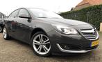 Opel Insignia 1.4T 141pk EcoFLEX Business+ Navi/Xenon/Sports, Auto's, Opel, Origineel Nederlands, Te koop, Zilver of Grijs, 5 stoelen