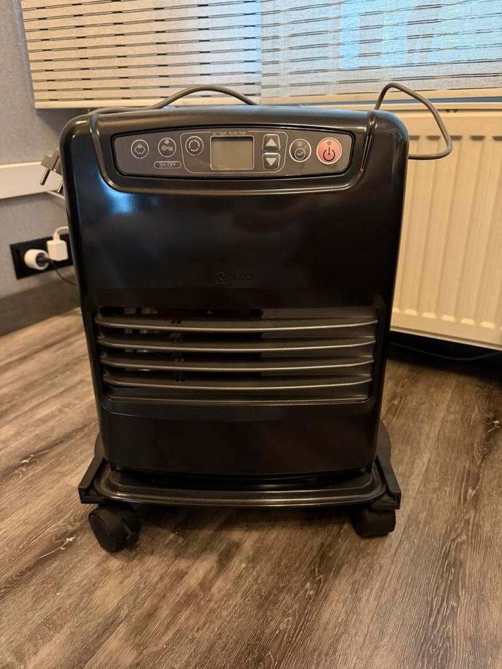 ZGN Qlima petroleumkachel SRE 3230 TC-2 zwart, INCL. Wielen, Huis en Inrichting, Kachels, Zo goed als nieuw, Petroleumkachel, Overige brandstoffen