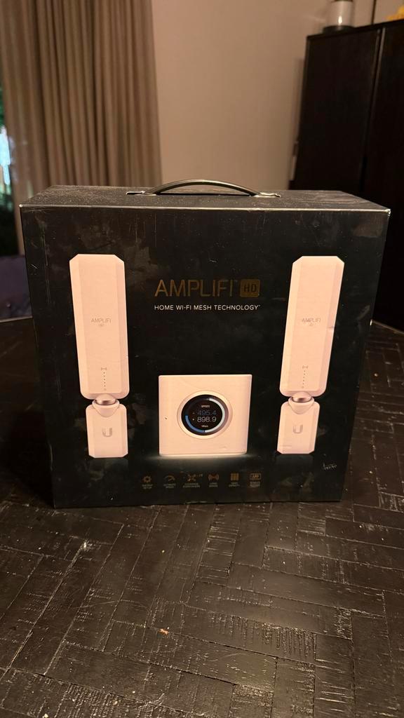 Ubiquiti AmpliFi HD, Computers en Software, Netwerk switches, Zo goed als nieuw, Ophalen of Verzenden