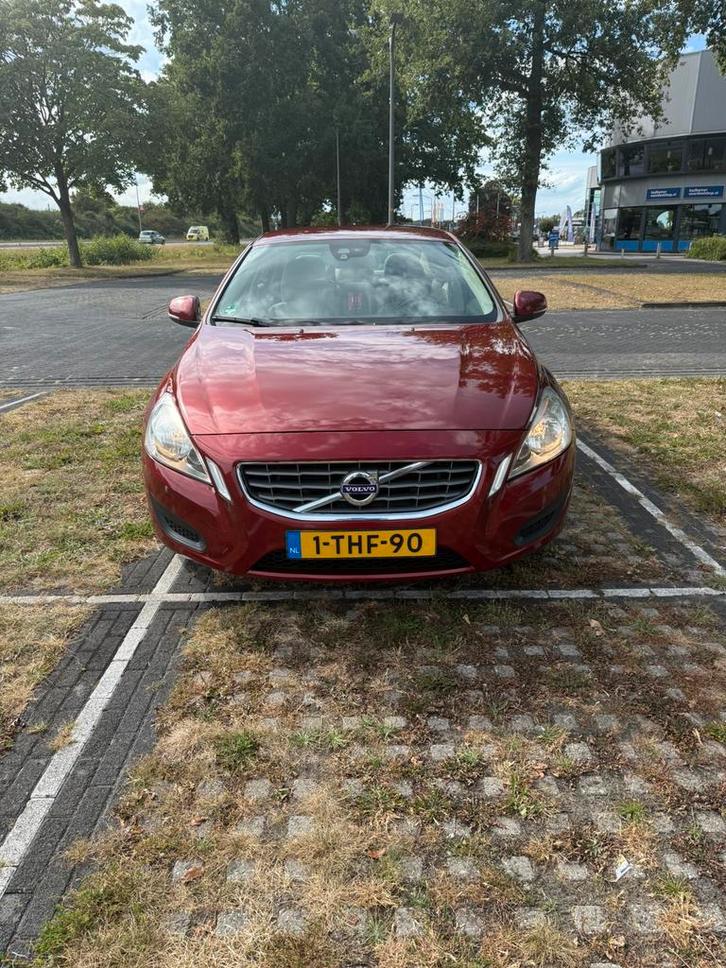 Volvo S60 D5 2.4 R-Design, Auto's, Volvo, Particulier, Diesel, C, Sedan, Automaat, Geïmporteerd, Rood, Voorwielaandrijving, Ophalen
