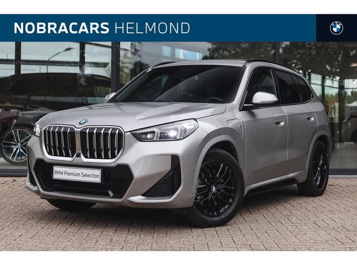 BMW X1 xDrive30e High Executive M Sport Automaat / Panoramad, Auto's, BMW, Te koop, X1, 4x4, Alarm, Bochtverlichting, Elektrische stoelverstelling