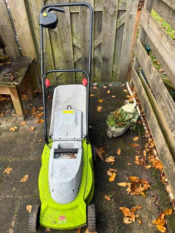 Grasmaaier elektrische werkt goed merk park voor maar 25 e beschikbaar voor biedingen