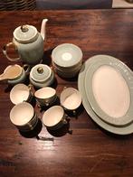 Villeroy & Boch Mettlach Saar thee servies.Groen met goud., Ophalen of Verzenden, Zo goed als nieuw, Overige stijlen, Kop(pen) en/of Schotel(s)