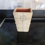 Vaasje, Overige kleuren, Aardewerk of Porselein, Ophalen of Verzenden, Zo goed als nieuw