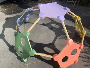 Montessori Houten klimrek/klimkoepel PLAYLAND beschikbaar voor biedingen