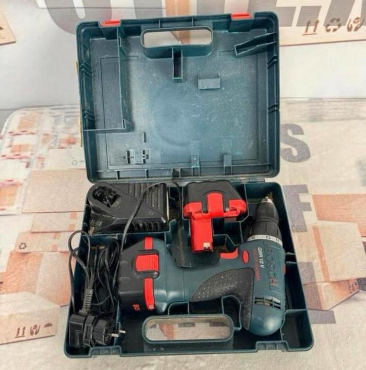 Bosch GSR 12V met 2 Accus Accu boormachine schroefmachine, Doe-het-zelf en Verbouw, Gereedschap | Boormachines, Gebruikt, Boor- en Schroefmachine