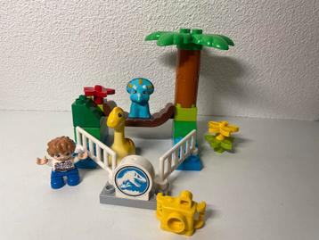 Duplo 10879 Kinderboerderij met Vriendelijke Reuzen beschikbaar voor biedingen