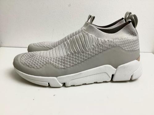 CLARKS sneakers Tri Active Free maat 43, Kleding | Dames, Schoenen, Sneakers of Gympen, Grijs, Ophalen