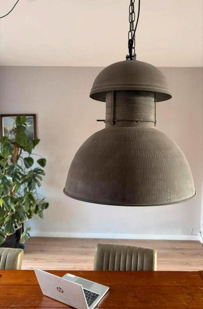 2 HK Living hanglampen - Industrieel design, Huis en Inrichting, Lampen | Hanglampen, Zo goed als nieuw, 50 tot 75 cm, Metaal