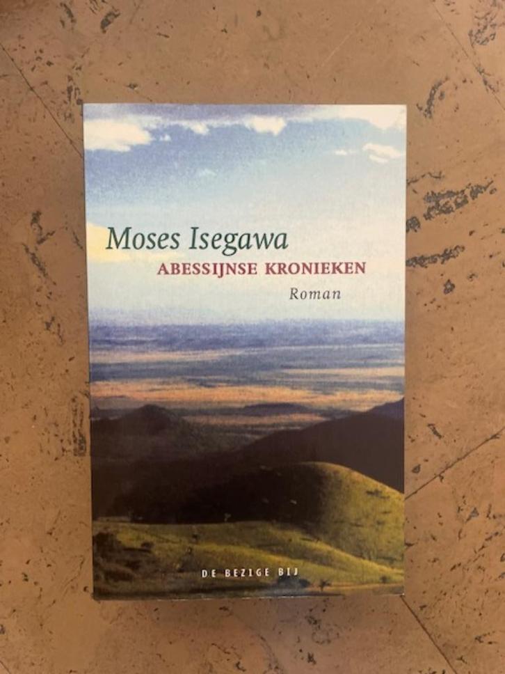 Absyssinische kronieken (familie, religie, macht, overleven), Boeken, Literatuur, Zo goed als nieuw, Wereld overig, Ophalen of Verzenden