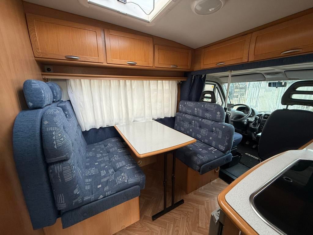 Caravans And Camping Mclouis