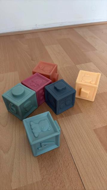 Babyblokken siliconen beschikbaar voor biedingen
