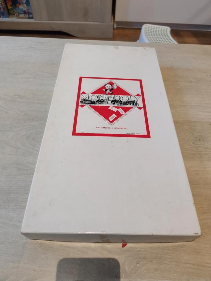 Vintage Monopoly Bordspel, Hobby en Vrije tijd, Gezelschapsspellen | Bordspellen, Gebruikt, Een of twee spelers, Drie of vier spelers