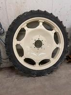 Te koop diverse trekker wielen velgen met banden, Verzenden