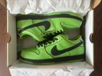Nike SB Dunk Low - The Powerpuff Girls Buttercup (EU 45), Kleding | Heren, Schoenen, Overige kleuren, Nike, Nieuw, Ophalen of Verzenden