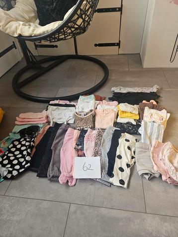 Meisjes kleding maat 62 beschikbaar voor biedingen