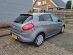 Fiat Bravo 1.4 T-Jet Dynamic NAV.+ Clima Bj:2010 NAP!, Auto's, Voorwielaandrijving, Gebruikt, 4 cilinders, Origineel Nederlands
