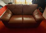 Gratis op te halen: rode lederen tweezitsbank, Huis en Inrichting, Ophalen, Gebruikt, 150 tot 200 cm, Tweepersoons