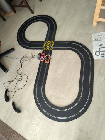 Scalextric racebaan beschikbaar voor biedingen