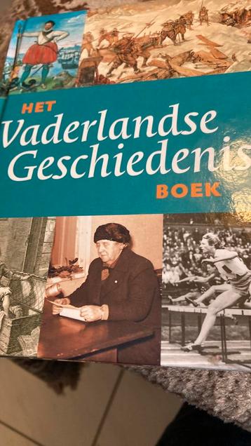 Vaderlandse  Geschienis beschikbaar voor biedingen