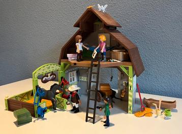 Playmobil 70118, Spirit schuur met Lucky, Pru en Abigail. beschikbaar voor biedingen