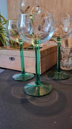 4 luminarc France wijnglazen op groene voet retro vintage, Antiek en Kunst, Antiek | Glas en Kristal, Ophalen of Verzenden
