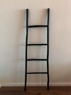 Zwarte decoratieve ladder, Ophalen, Gebruikt, Ladder, Minder dan 2 meter