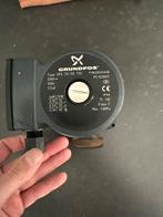 Grundfos UPS 25-50 130 Circulatiepomp - vloerverwarming cv, Gebruikt, Minder dan 30 cm, Cv-ketel of Combi-ketel, Minder dan 60 cm