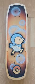 Pokémon Piplup skateboard, Sport en Fitness, Skateboarden, Ophalen of Verzenden, Zo goed als nieuw, Skateboard
