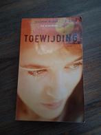 D. Henderson - 1 Ongewone helden Toewijding, Ophalen of Verzenden, Gelezen, D. Henderson