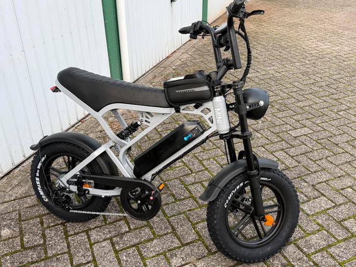 NIEUWE GRIJZE V20 MINI FATBIKE, Fietsen en Brommers, Minibikes, Midibikes en Pitbikes, Nieuw, Overige typen, Ophalen