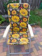 Vintage tuinstoel met kussen met oranje - gele bloemen, stoe, Huis en Inrichting, Ophalen