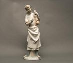 Lladro beeld, porcelein no. 82, Antiek en Kunst, Antiek | Porselein, Ophalen of Verzenden