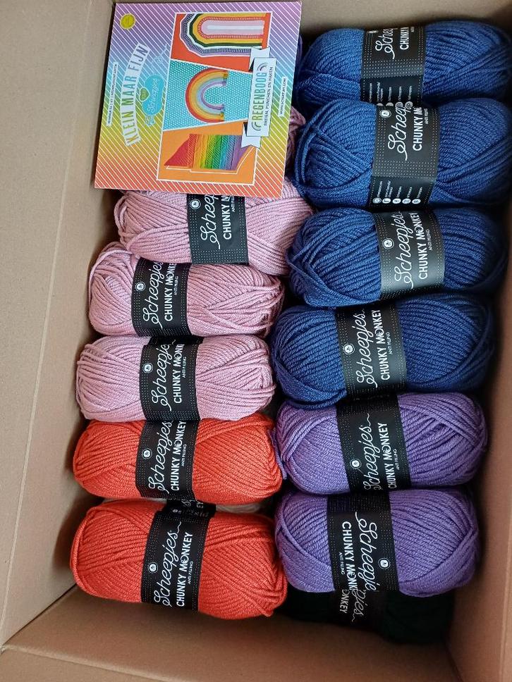 Gaaf haakpakket deken Scheepjes Chunky Monkey wol vintage, Hobby en Vrije tijd, Breien en Haken, Nieuw, Breien of Haken, Wol of Garen