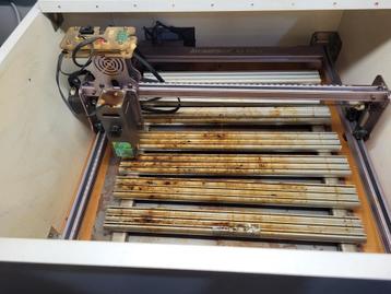 Laser Graveermachine 20W - 400x400mm Werkgebied beschikbaar voor biedingen