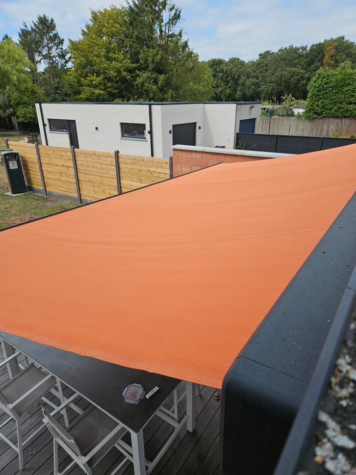 Elektrische Zonneluifel met afstandsbediening, Tuin en Terras, Schaduwdoeken, Gebruikt, Ophalen