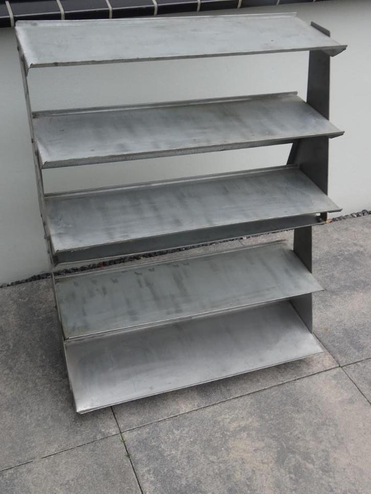 stellingkast staal gereedschap bakjes legbordstelling, Huis en Inrichting, Kasten | Stellingkasten, Gebruikt, Ophalen