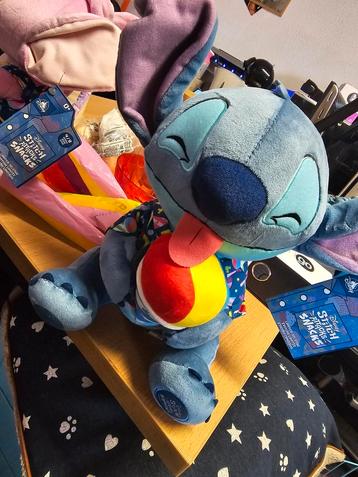 stitch en angel attrack knuffels beschikbaar voor biedingen